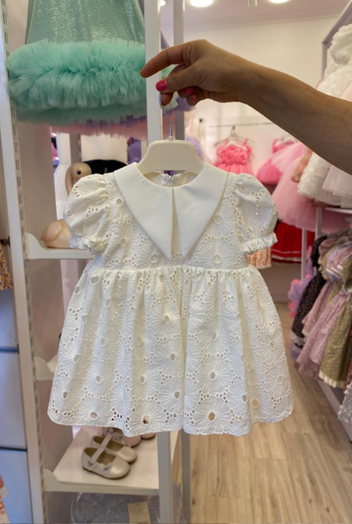 Beyaz Üçgen Yaka Bebek Elbise