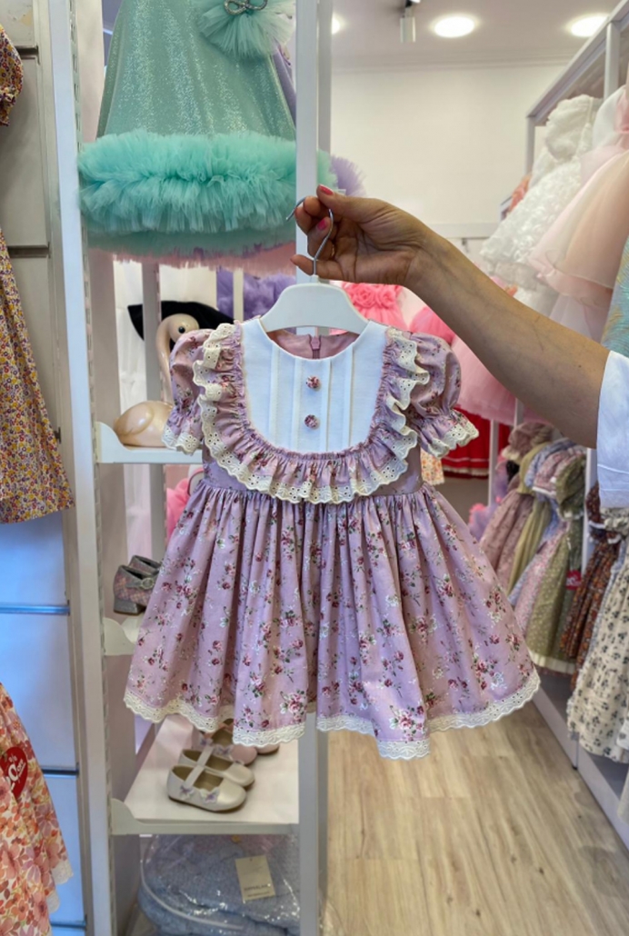 Nisan Ada Pembe Bebek Elbisesi