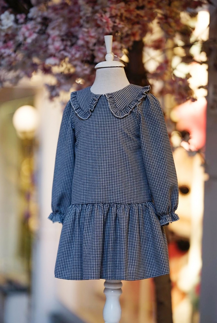 Siyah Beyaz Uzun Kol Çocuk Elbisesi ve Tokası